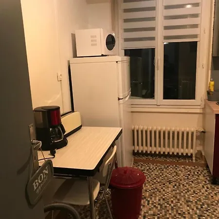 La 2 Apartment
